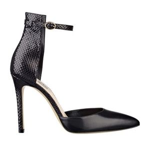 Guess 
Abaih Pointed-Toe Pumps